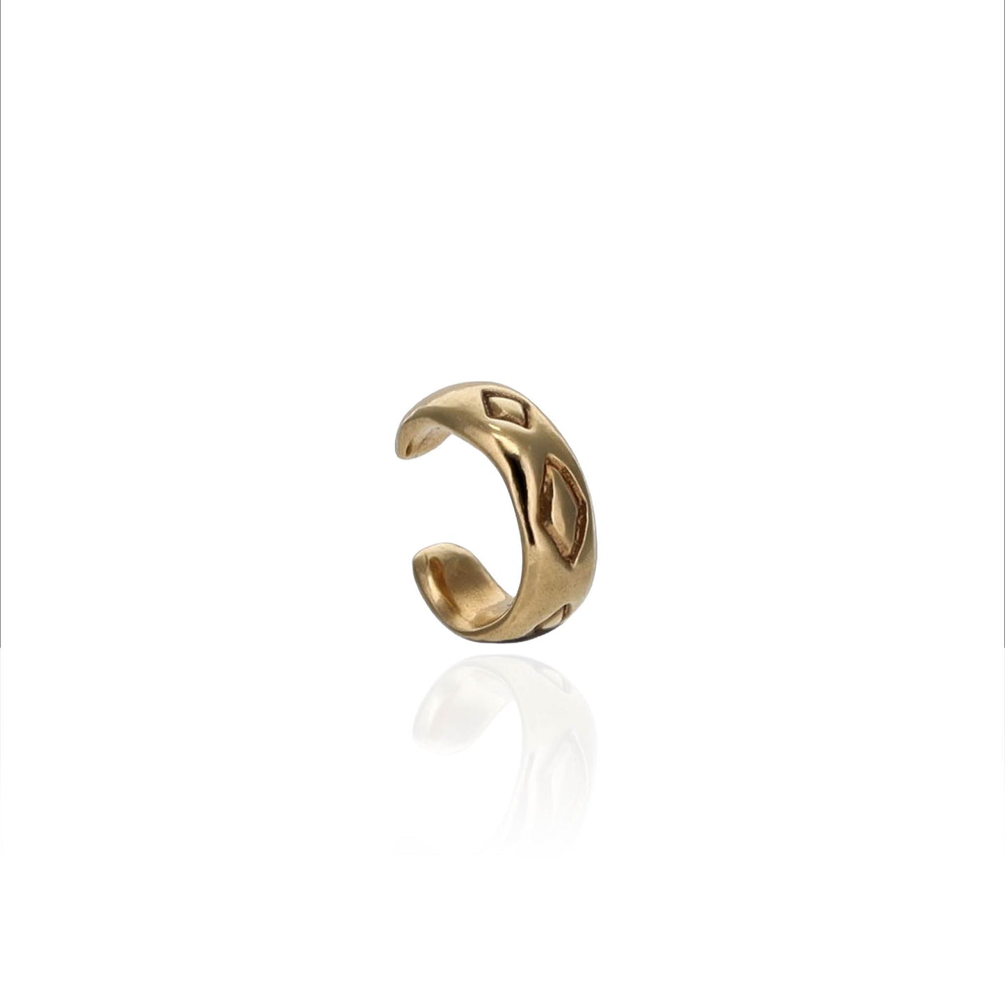 Taya Ear Cuff