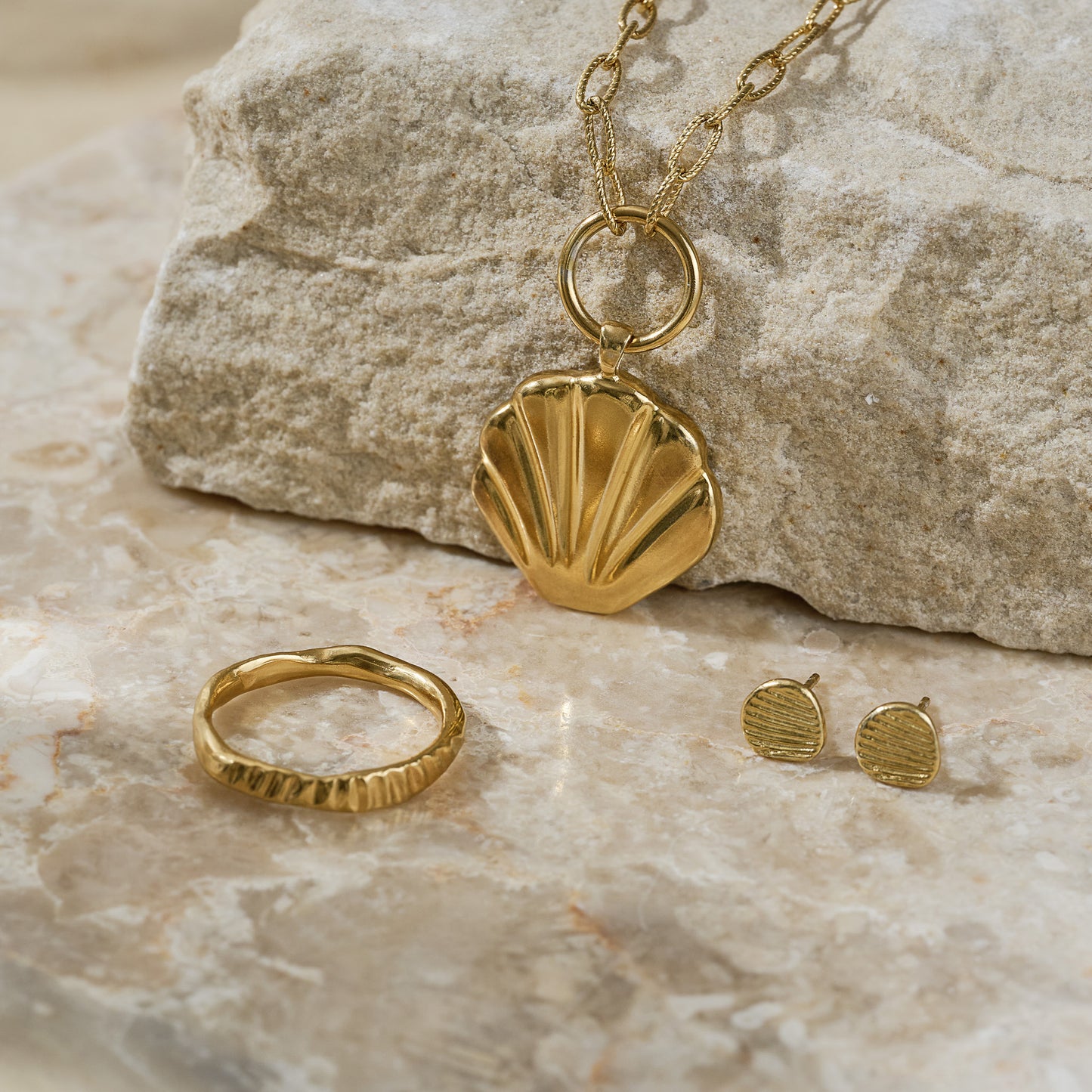 Shell Stud Earrings - Gold Vermeil